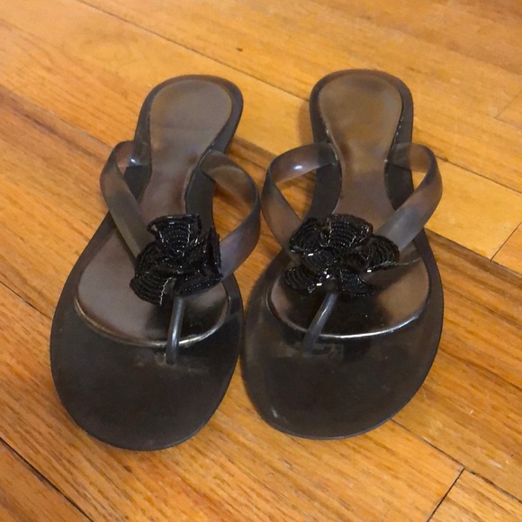 Jelly style flip flops with a little wedge - Picture 1 of 5